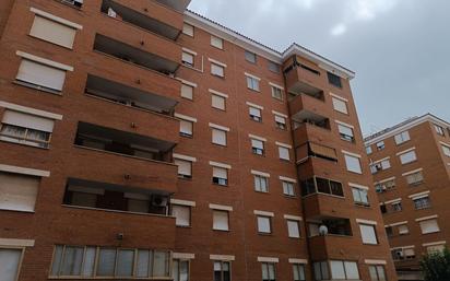 Vista exterior de Pis en venda en Vila-real amb Calefacció i Balcó