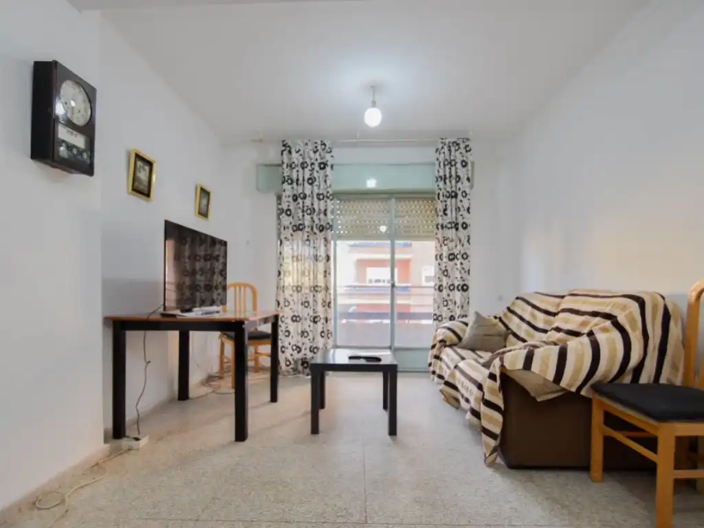 Piso con ascensor en venta en Calle Delfin, imagen 4
