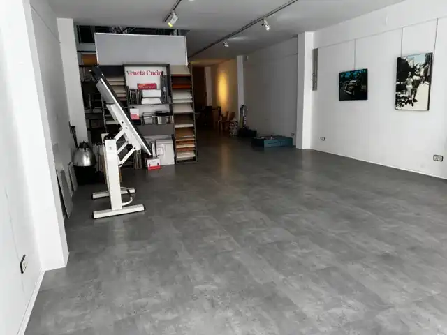 Büro zum Verkauf in Mollet del Vallès mit Klimaanlage, Terrasse und Abstellraum