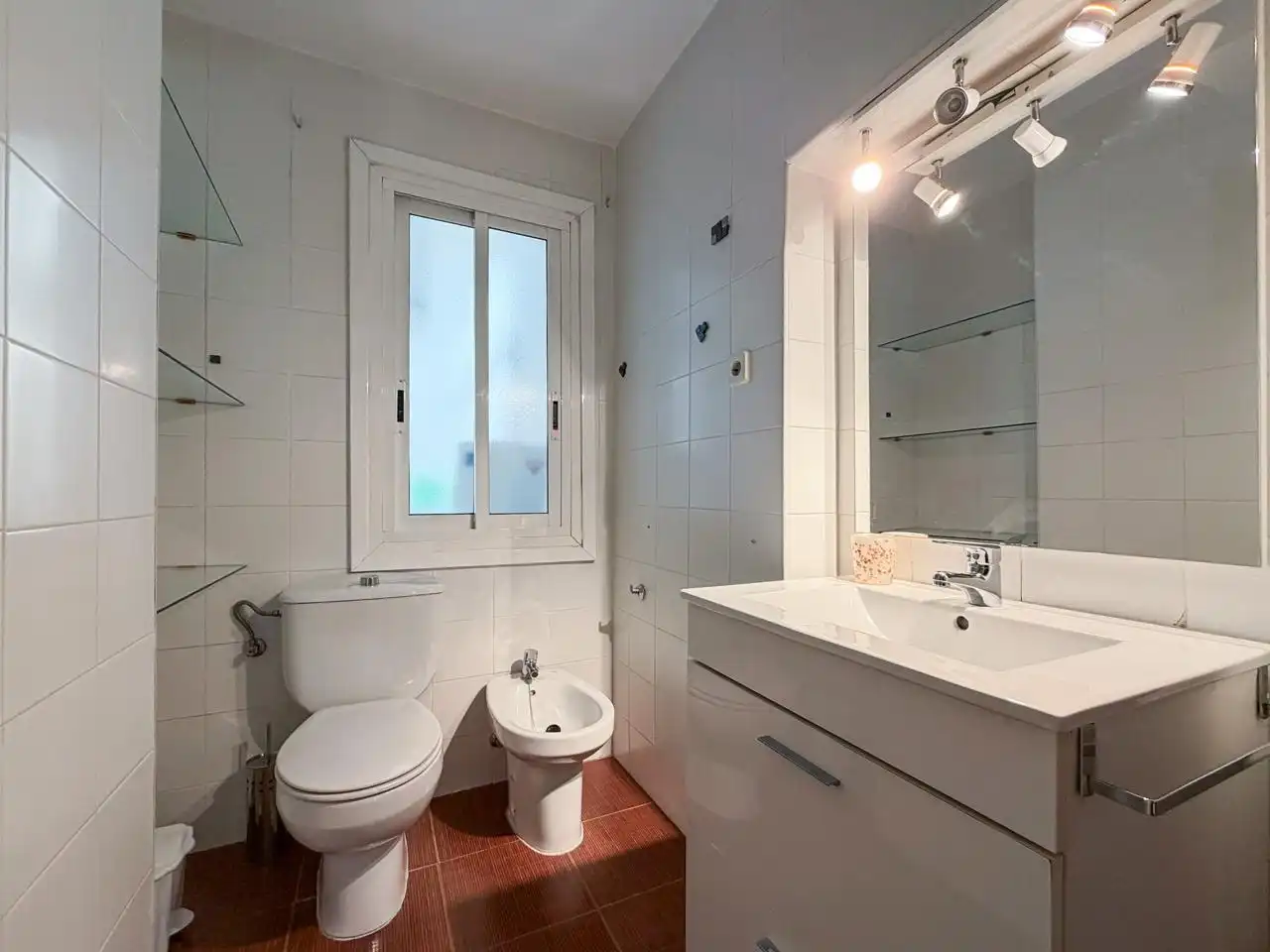 Baño de Piso en venta en Madrid con Aire acondicionado, Calefacción y Terraza