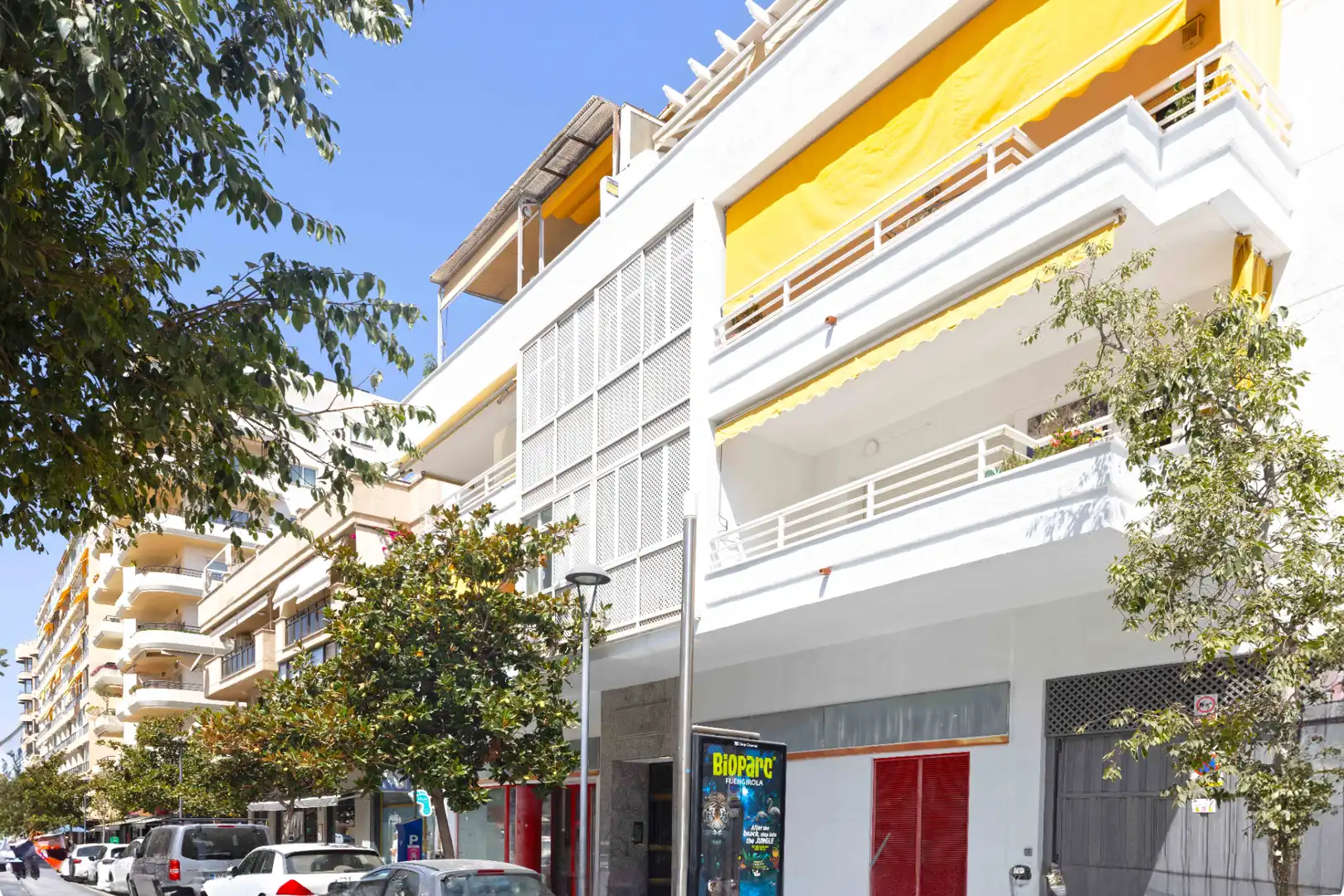 Vista exterior de Piso en venta en Marbella con Aire acondicionado, Calefacción y Terraza