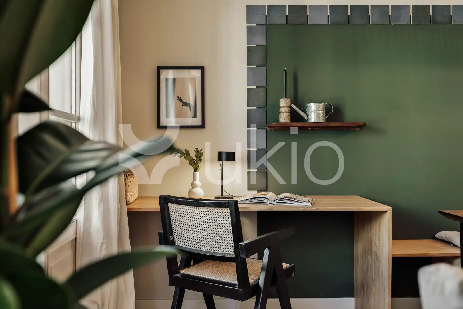Apartamento con balcón en alquiler en Carrer del Portal Nou, imagen 3