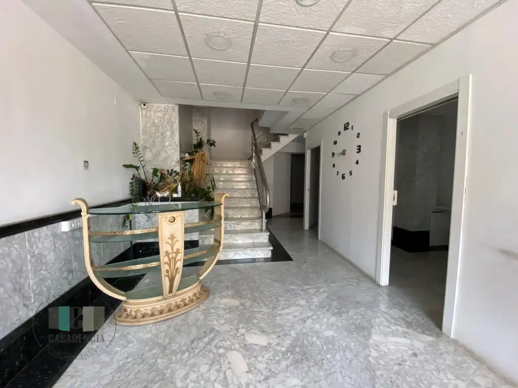 Local comercial de lloguer a Avenida Mar, imagen 4