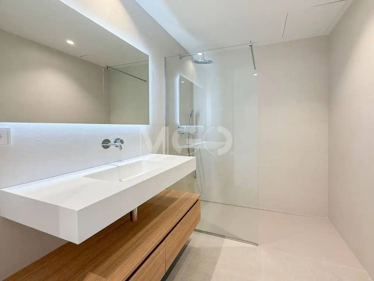 Badezimmer von Wohnung zur Miete in Vic mit Klimaanlage, Heizung und Terrasse