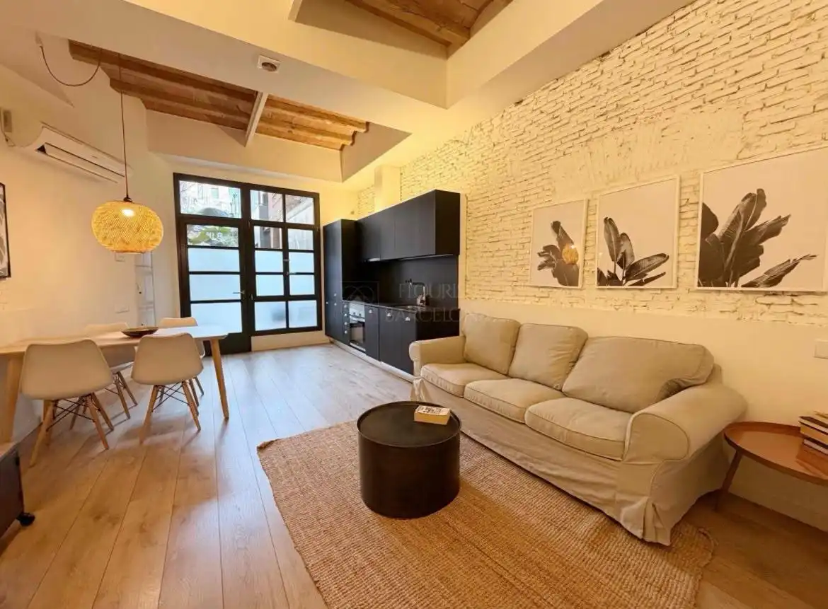 Apartamento con piscina en venta en Ciutat Vella, imagen 4