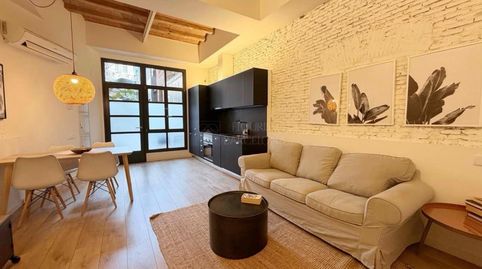Foto 4 de Apartamento en venta en El Raval, Barcelona Capital