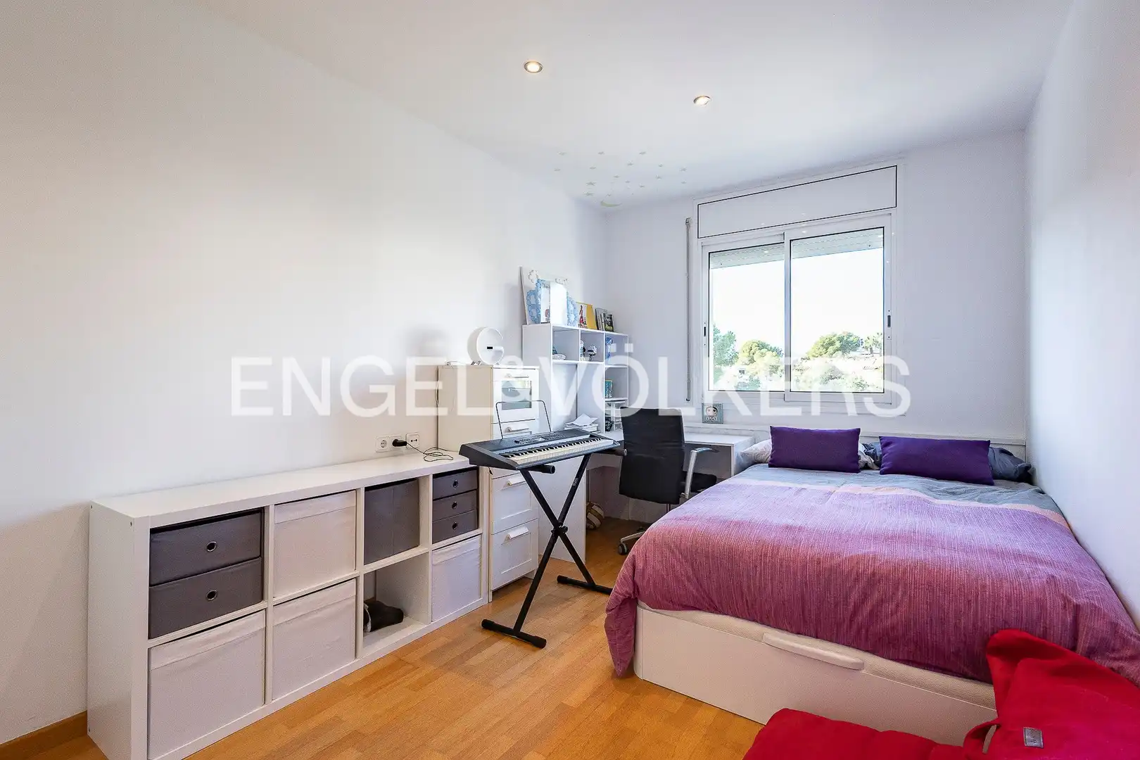 Schlafzimmer von Wohnung zum Verkauf in Sitges mit Klimaanlage, Heizung und Parkett