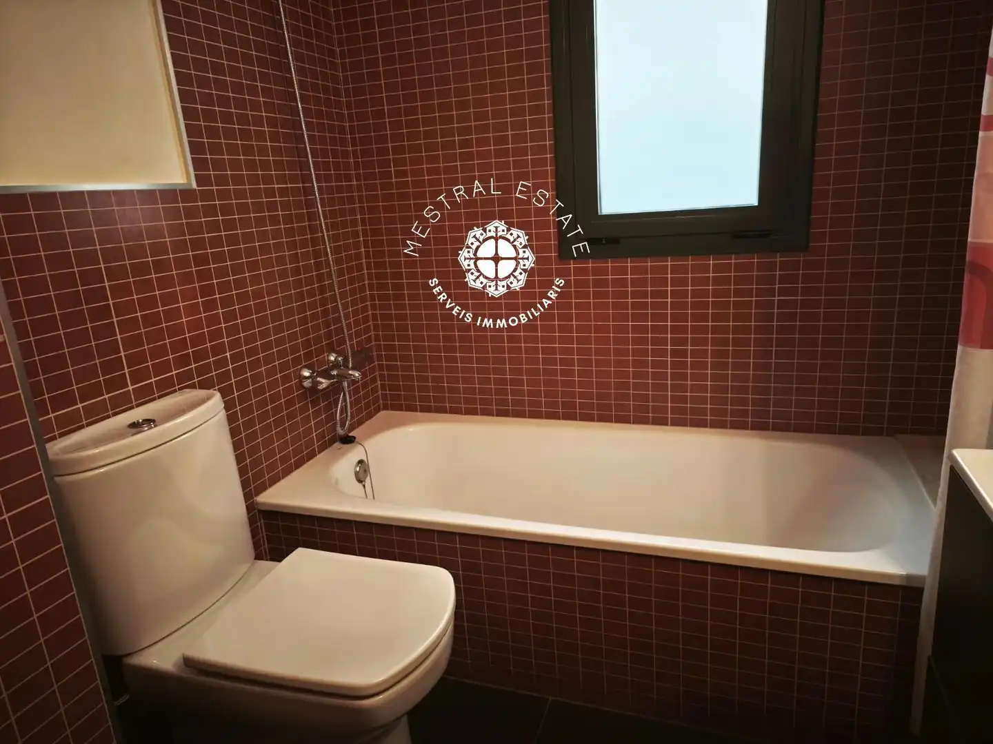 Badezimmer von Wohnung zum Verkauf in Cambrils mit Klimaanlage, Heizung und Terrasse