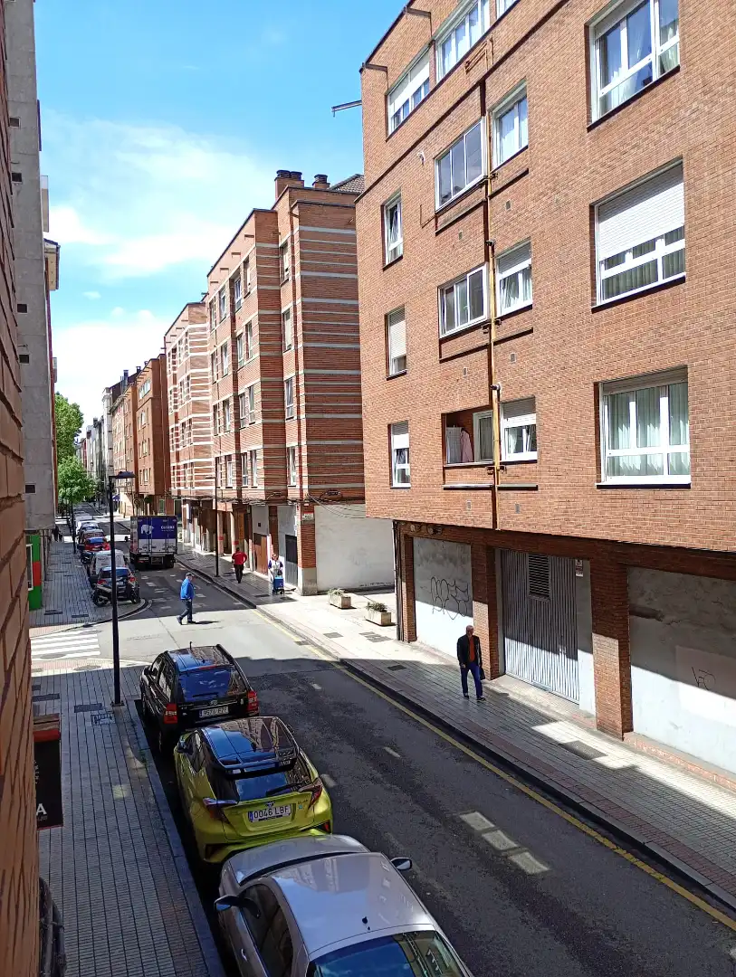 Vista exterior de Pis en venda en Gijón 