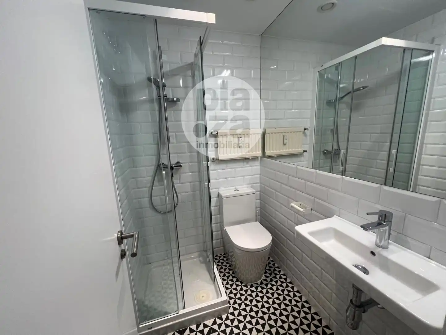 Bathroom of Flat for sale in Burgos  with Heating