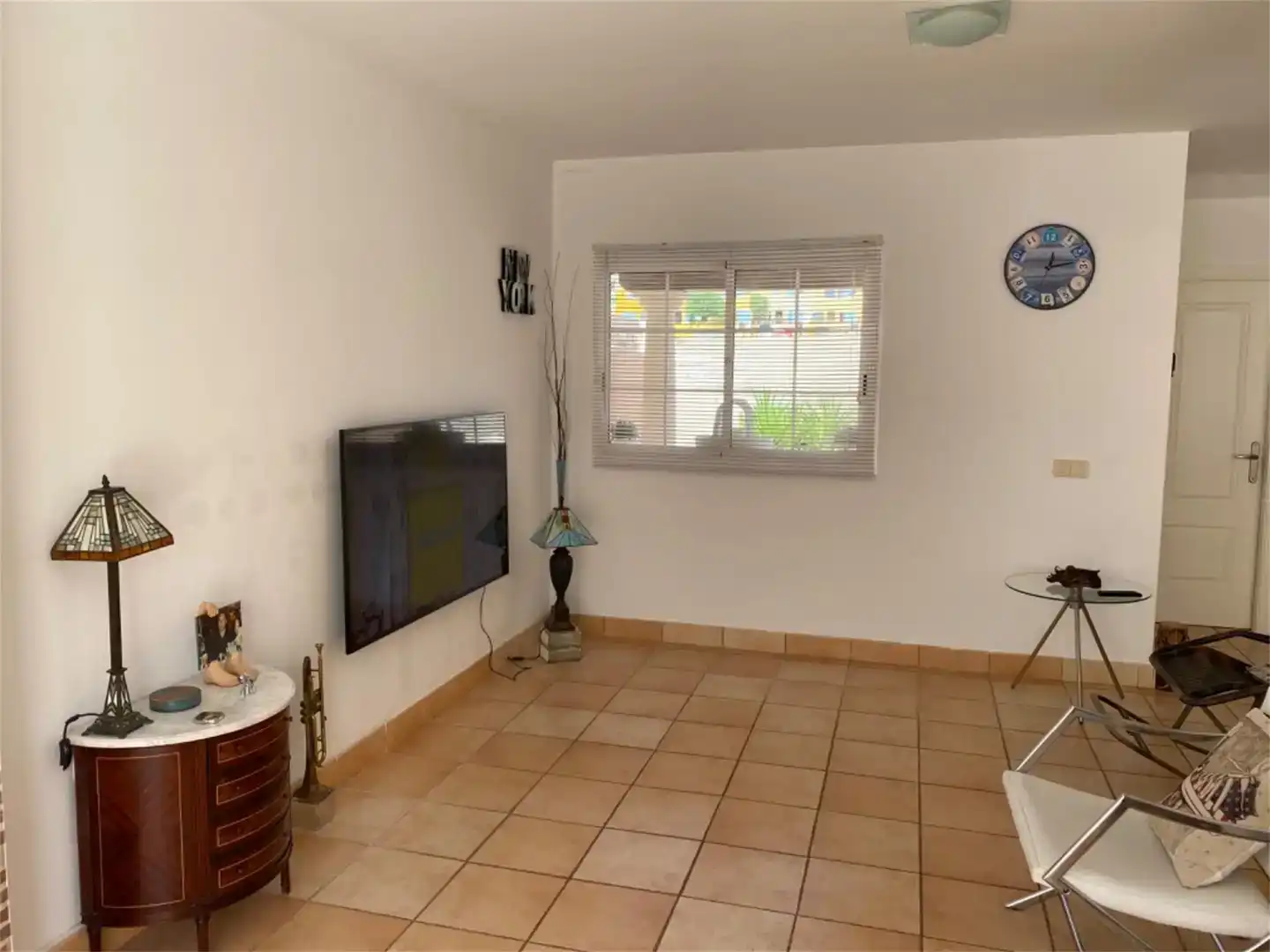 Sala d'estar de Casa adosada en venda en Antigua amb Aire condicionat