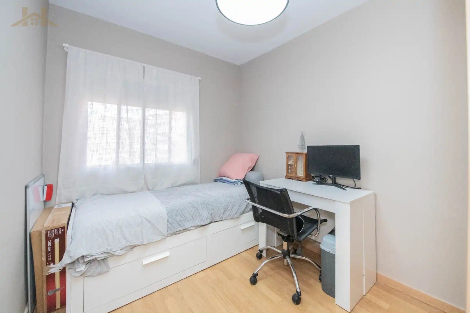 Bedroom of Flat for sale in Fuenlabrada  with Heating and Furnished