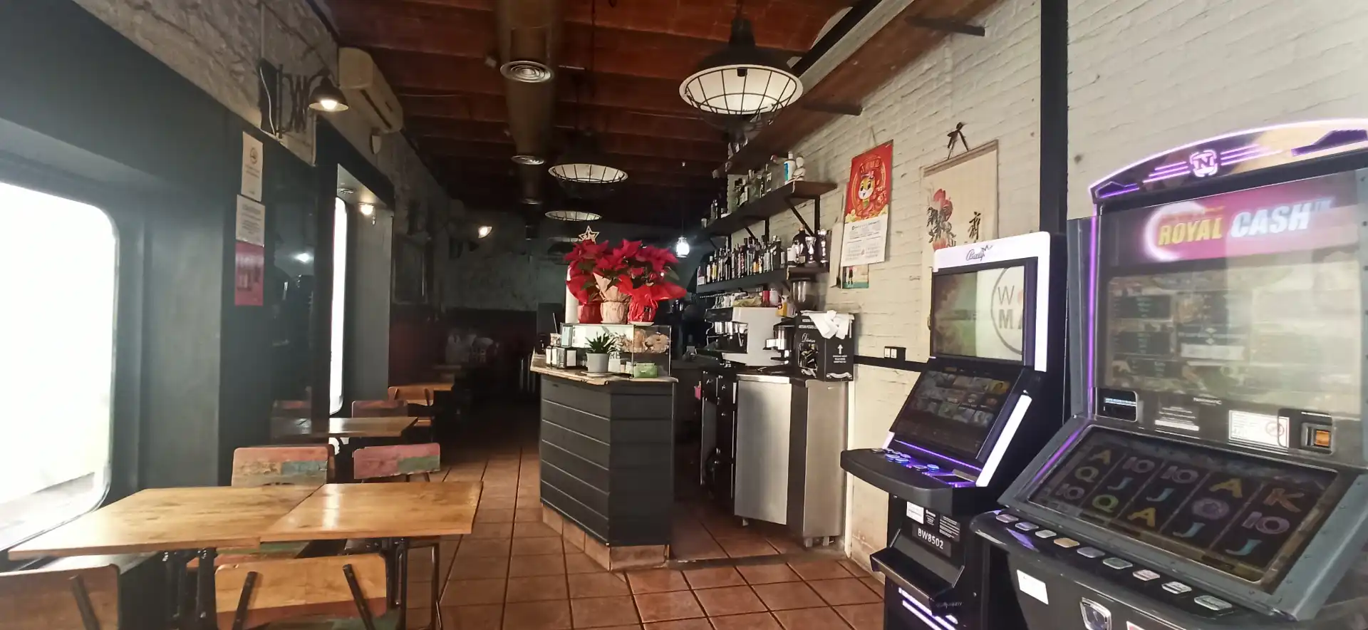 Locale commerciale in cessione a Carrer de Salvador Lluch, imagen 7