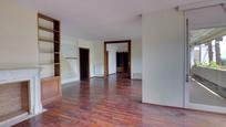 Living room of Flat for sale in  Barcelona Capital  with Balcony