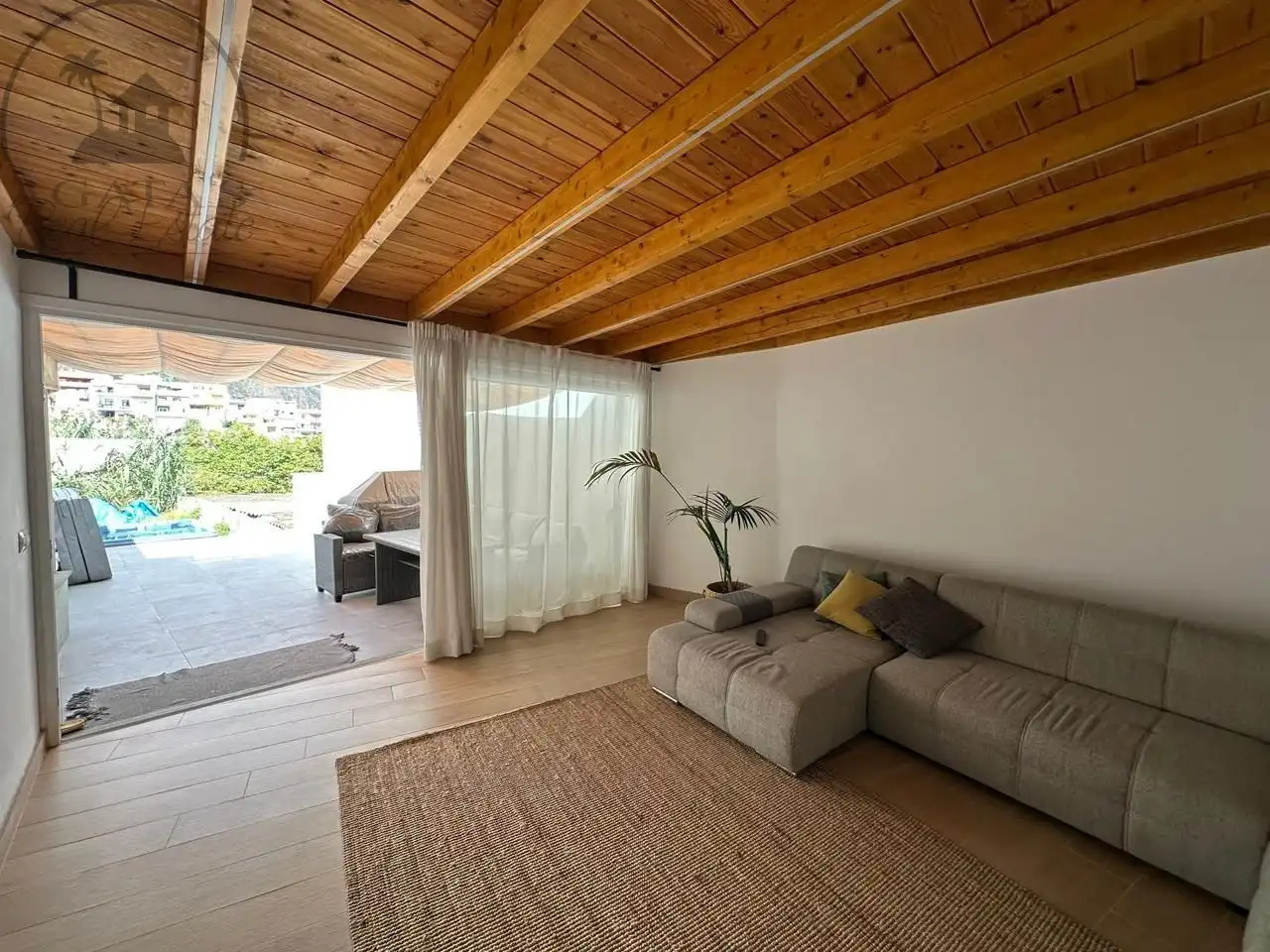 Casa con piscina in vendita a Tres De Mayo