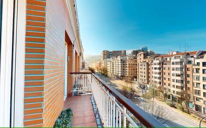 Exterior view of Flat for sale in Bilbao   with Heating, Oven and Washing machine