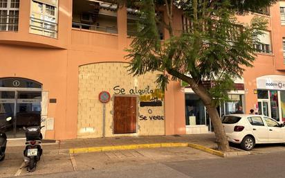 Exterior view of Premises to rent in San Fernando