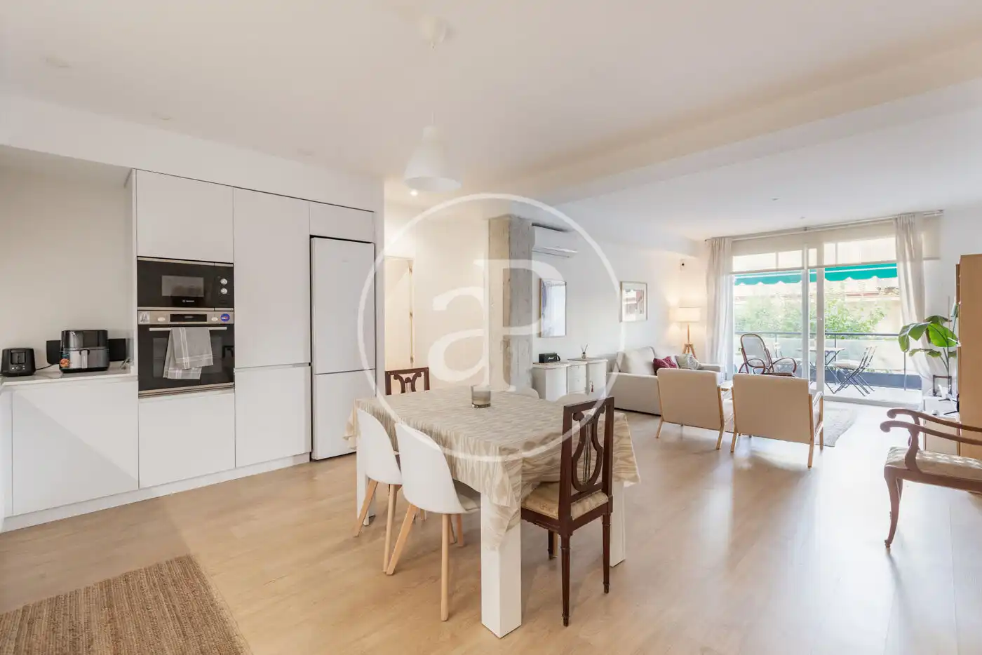 Vista exterior de Piso en venta en Madrid con Aire acondicionado, Calefacción y Terraza