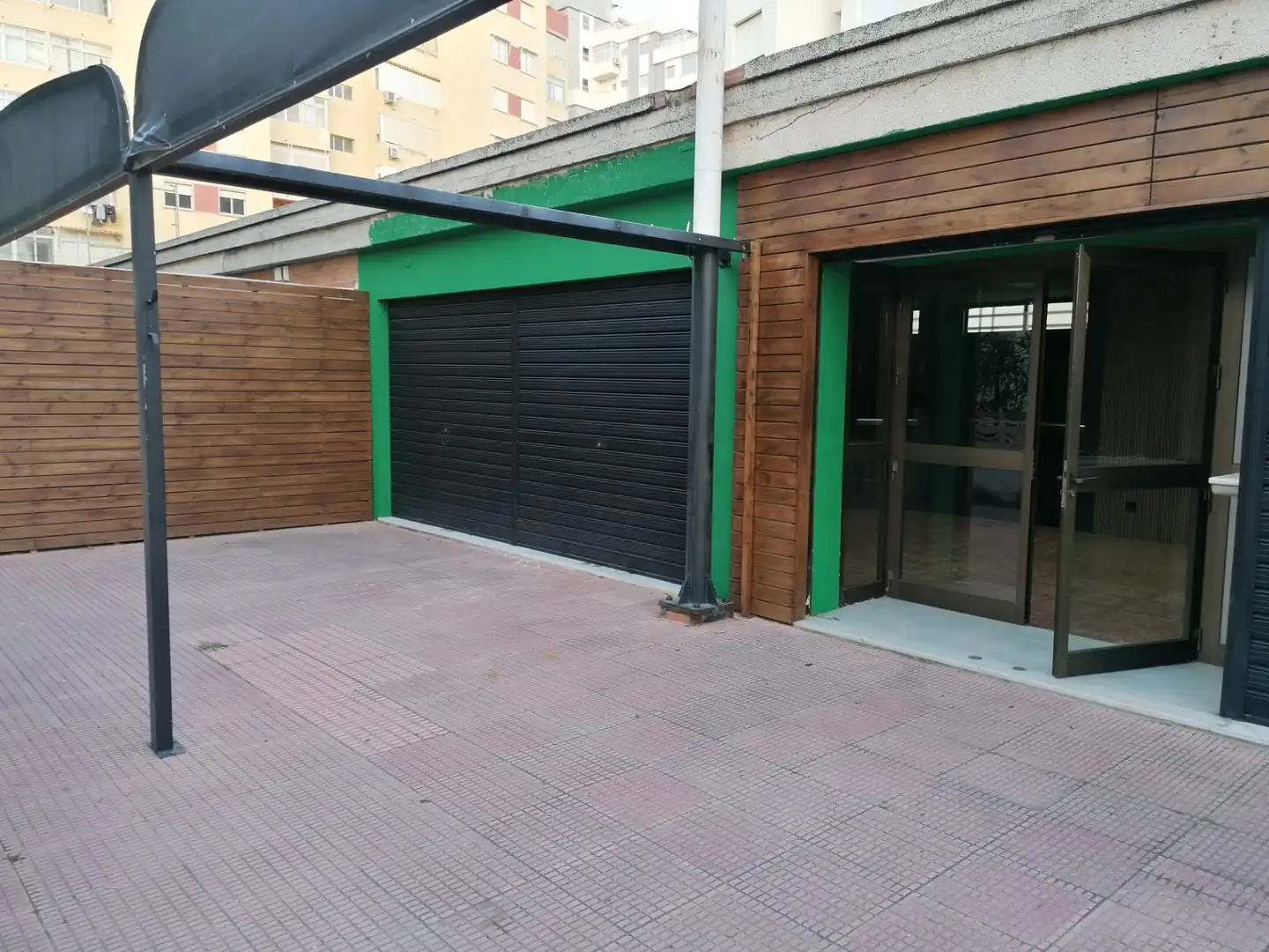 Parking de Local de alquiler en Gandia con Terraza