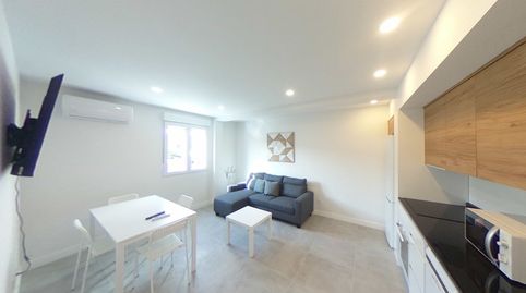 Foto 4 de Pis de lloguer a Avenida de Logroño, Casco Histórico de Barajas, Madrid Capital