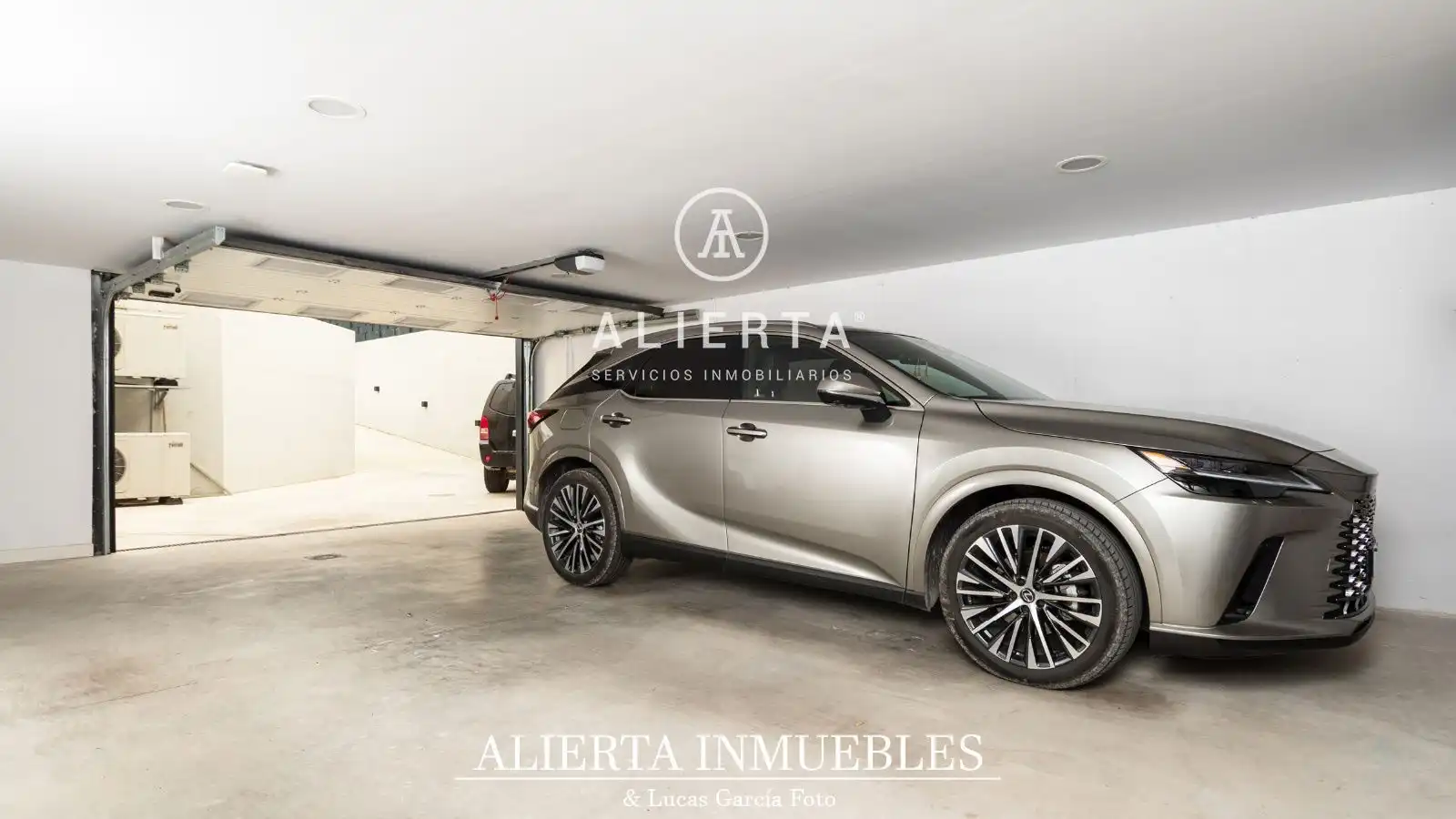Vista exterior de Casa o chalet en venta en Zaragoza con Aire acondicionado, Calefacción y Trastero