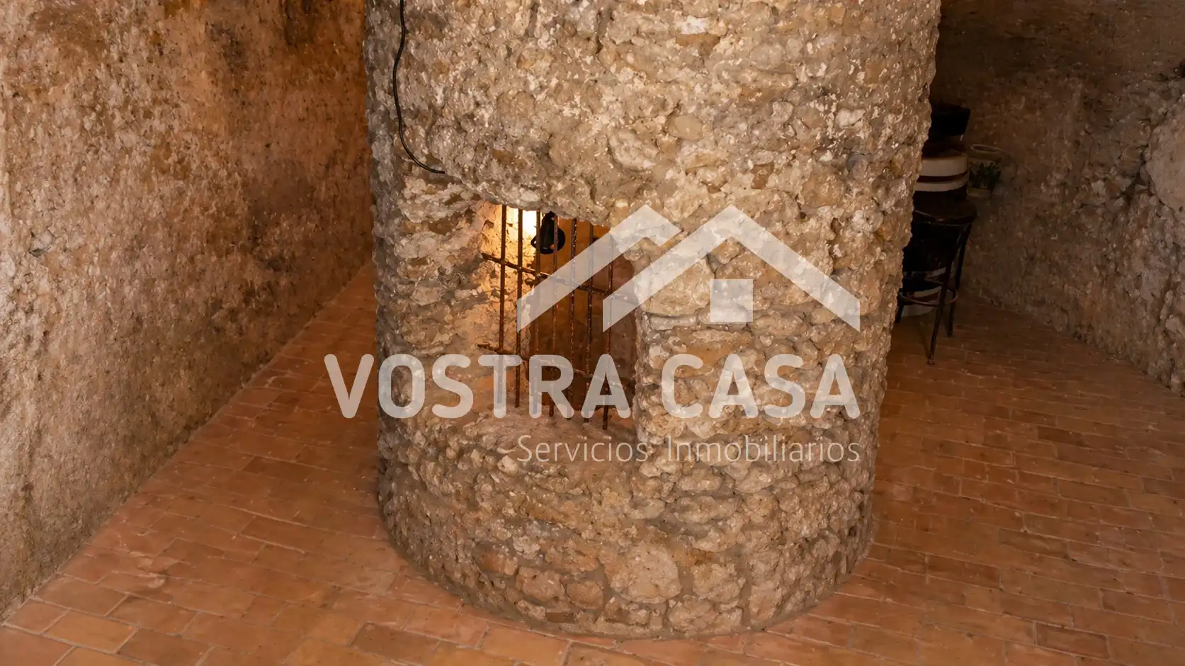 Detached homes for sale in Requena  with Air Conditioner and Heating