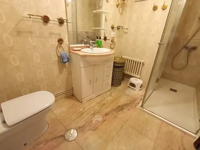 Flat for rent in Rúa de Santo Domingo de la Calzada, Ensanche - Sar