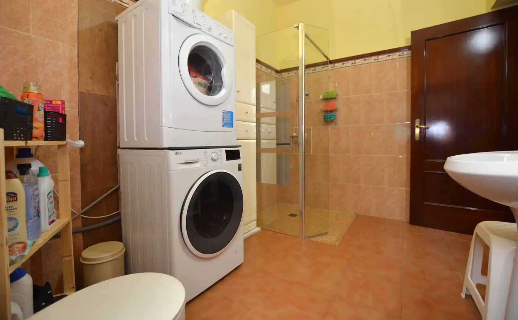 Casa adosada en venta en Calle Juan Ramón Jiménez, Olivares