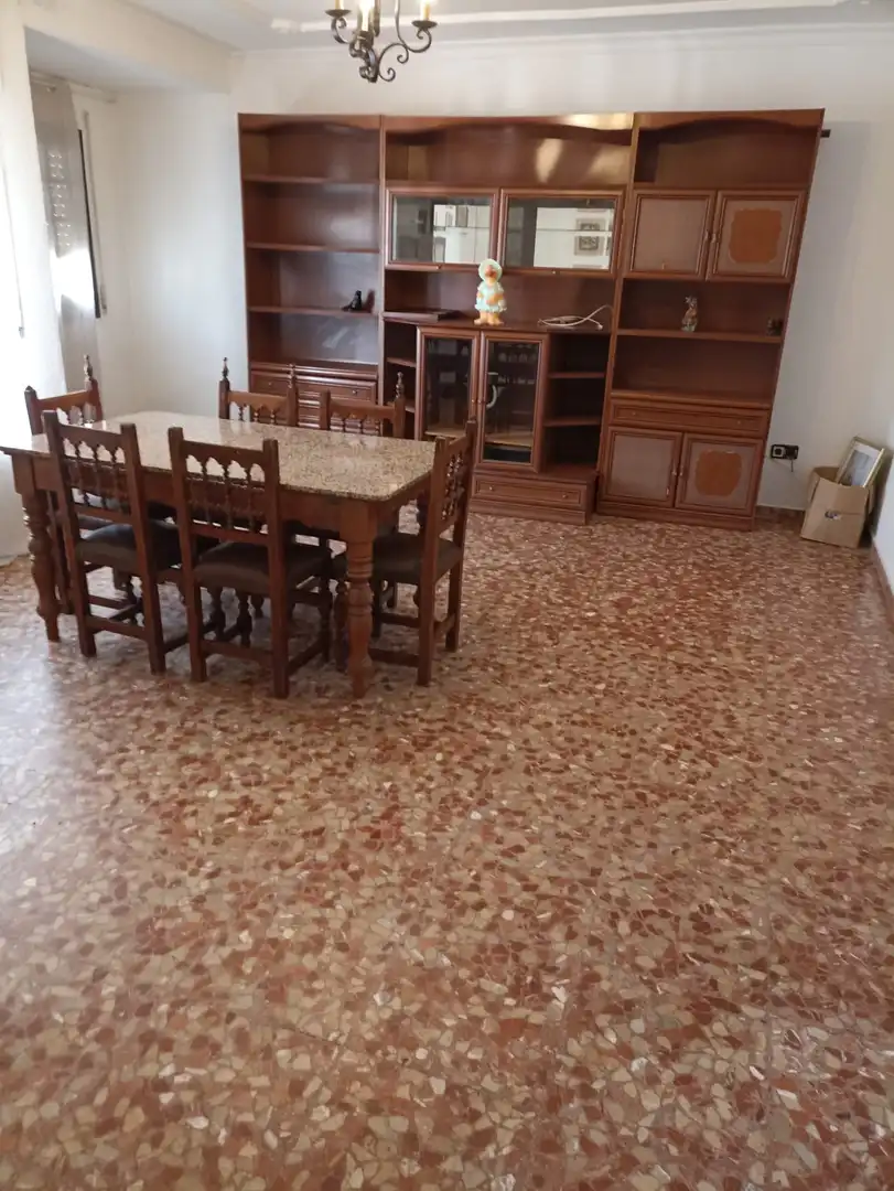 Dining room of Flat for sale in Guadalcázar  with Terrace, Storage room and Furnished