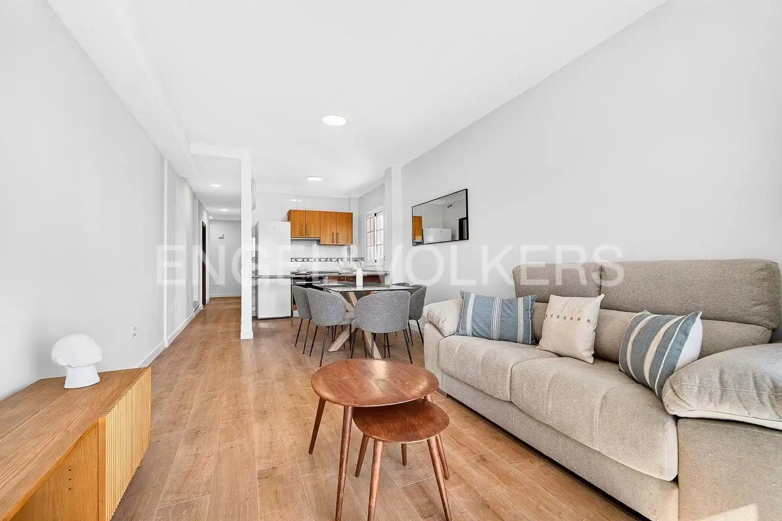 Sala de estar de Piso en venta en Arona con Aire acondicionado, Terraza y Piscina