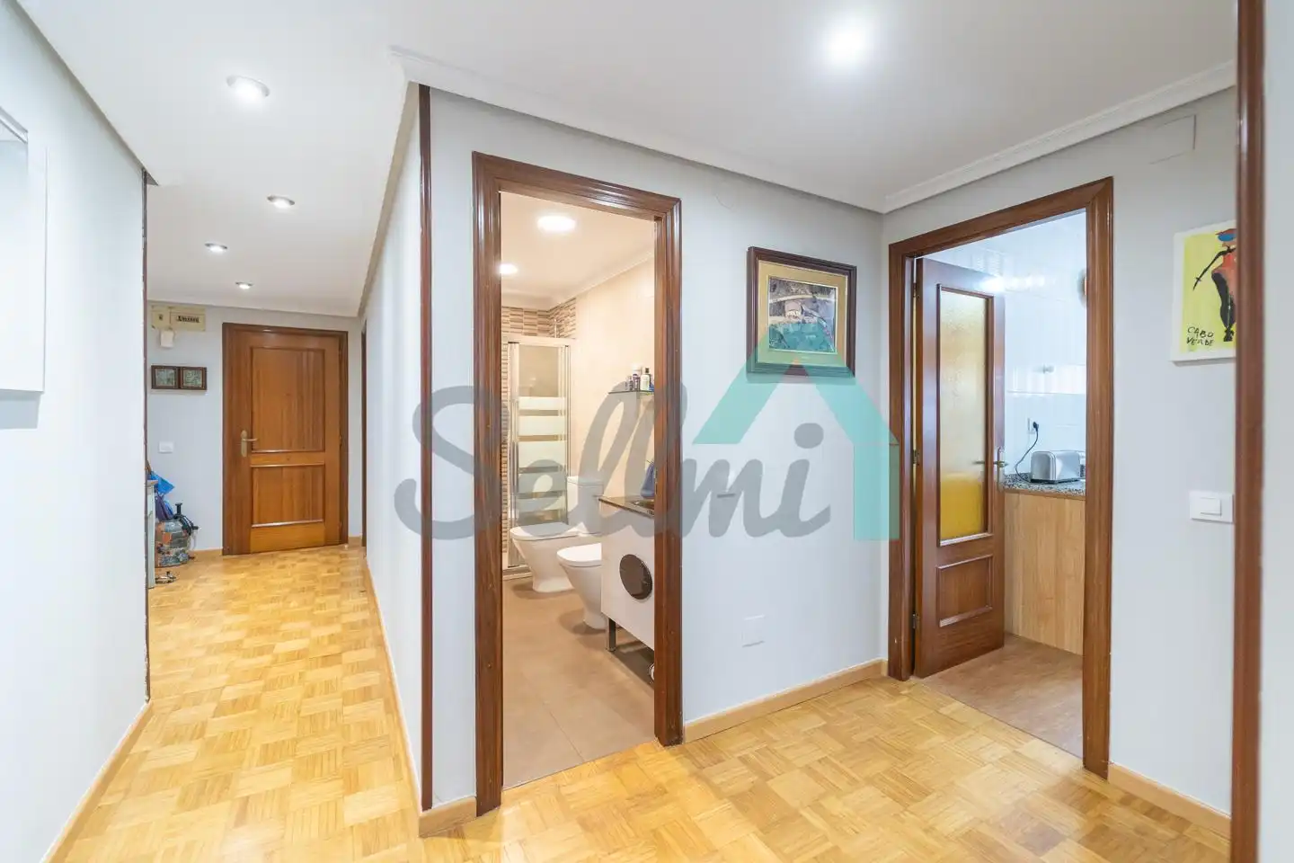 Piso en venta en Oviedo  con Calefacción, Parquet y Trastero