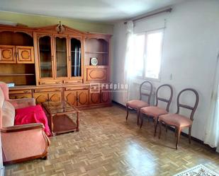 Sala d'estar de Pis de lloguer en  Madrid Capital amb Aire condicionat, Calefacció i Parquet
