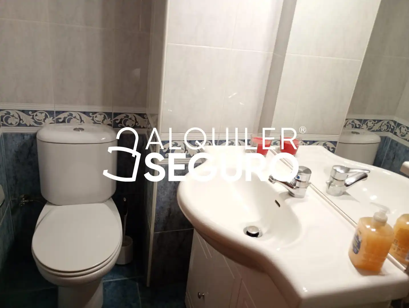 Badezimmer von Wohnung zur Miete in Vitoria - Gasteiz mit Heizung, Terrasse und Möbliert