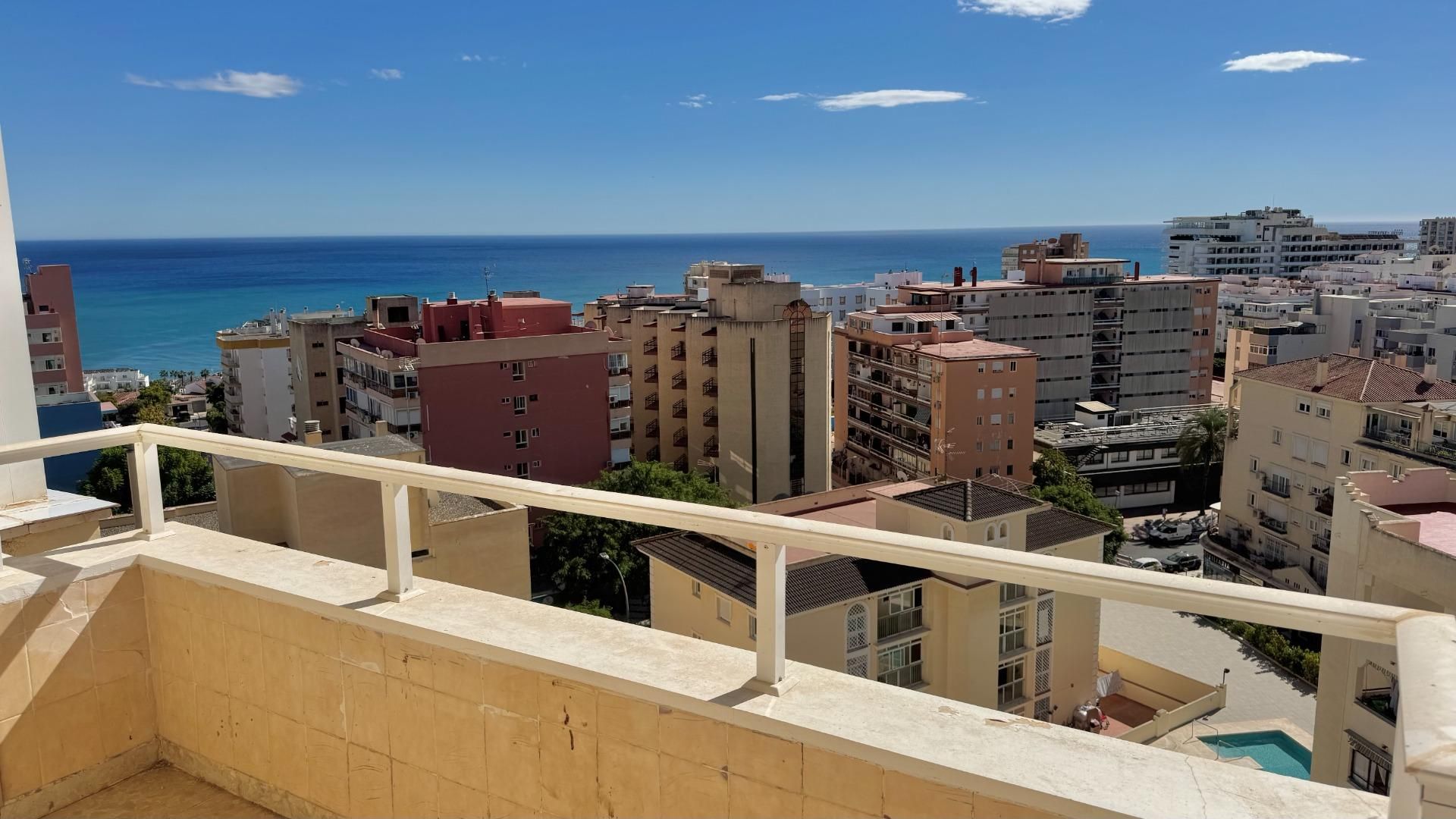 Exterior view of Study for sale in Torremolinos  with Terrace, Balcony and Community pool
