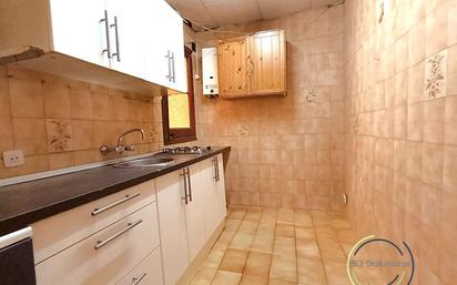 Kitchen of Flat for sale in  Barcelona Capital  with Alarm