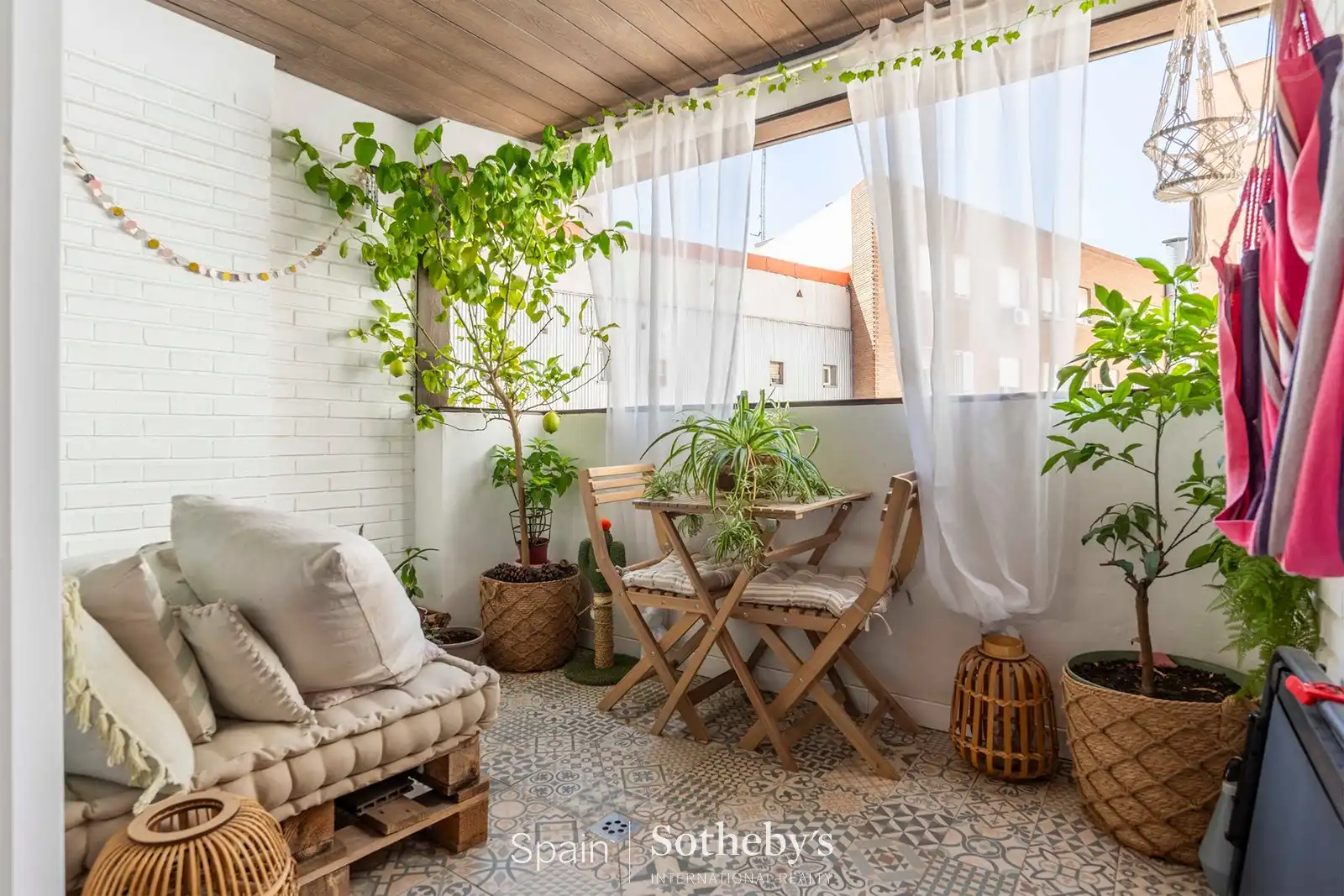 Terrassa de Apartament en venda en Madrid amb Aire condicionat, Calefacció i Terrassa