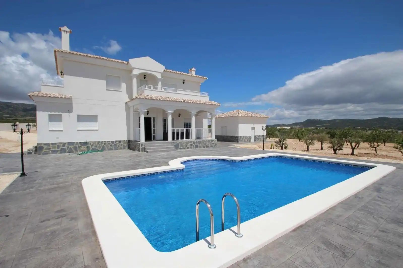 Villa zum Verkauf in El Pinós / Pinoso, imagen 7