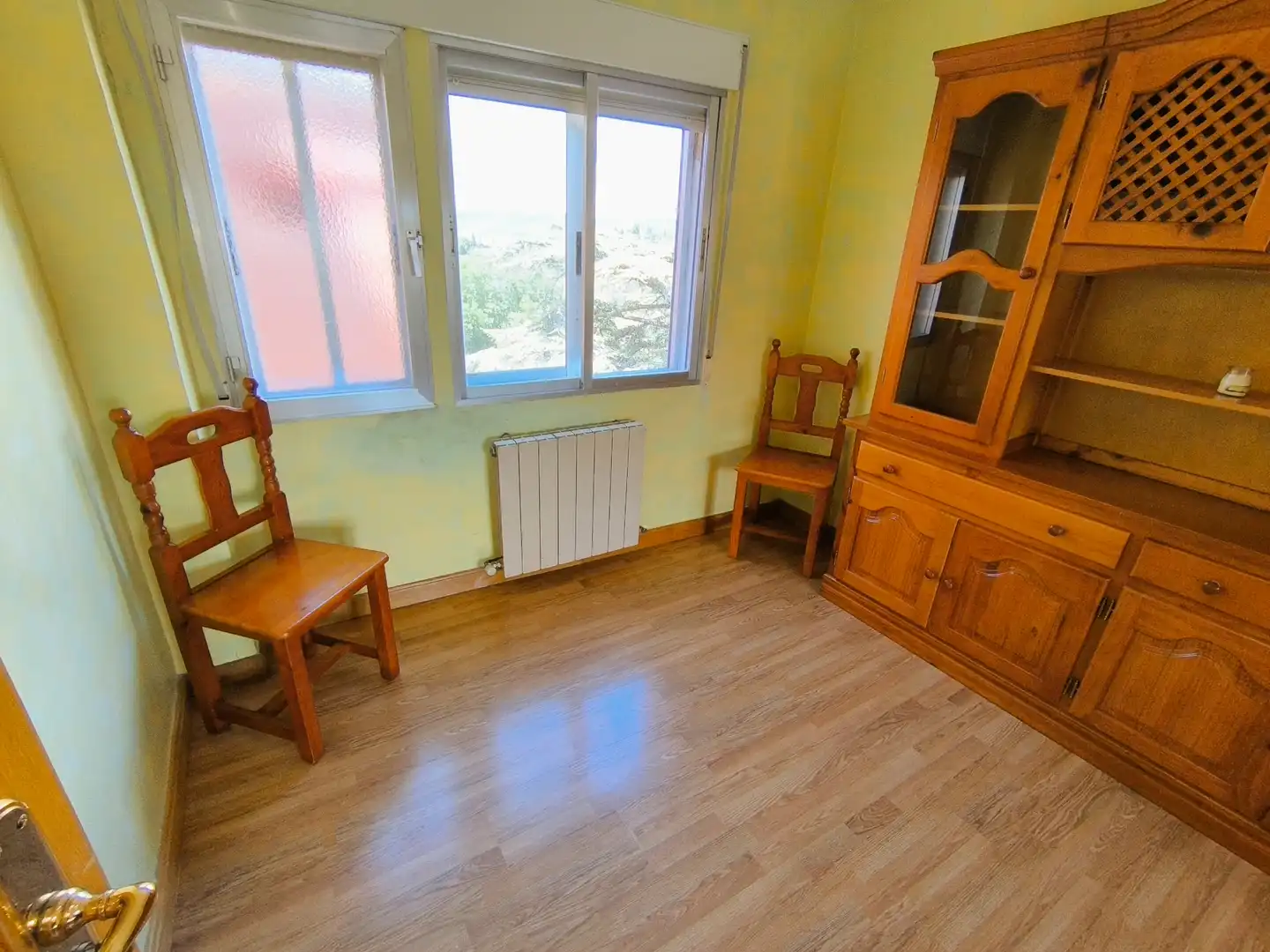 Bedroom of Flat for sale in Palencia  with Heating, Parquet flooring and Terrace