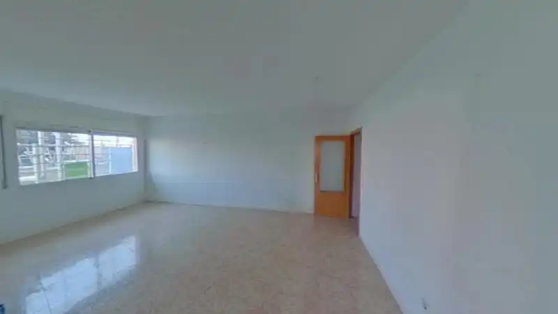 Sala d'estar de Pis en venda en Figueres
