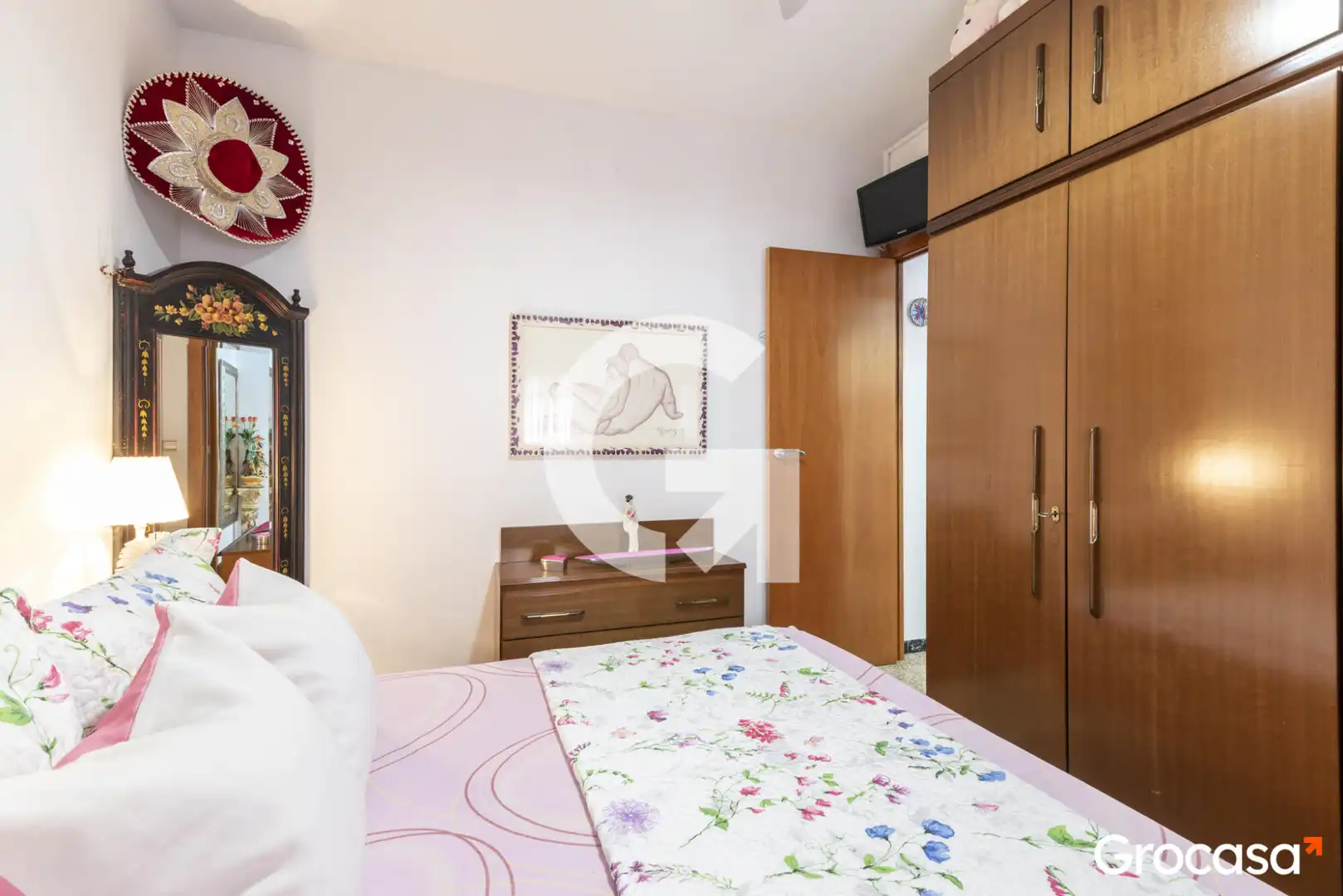 Schlafzimmer von Wohnung zum Verkauf in Sant Joan Despí mit Klimaanlage, Heizung und Balkon