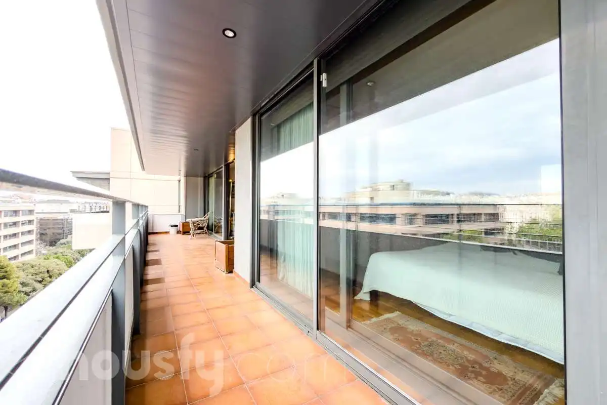 Terraza de Piso en venta en Barcelona con Aire acondicionado, Calefacción y Jardín privado