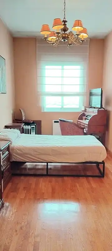 Habitación de Piso en venta en A Coruña Capital  con Calefacción