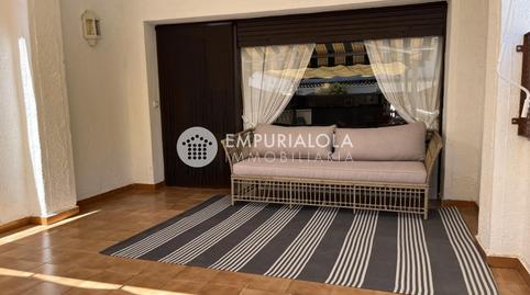 Foto 2 de Casa o xalet en venda a Calle Ebre, -1, Garrigàs, Girona