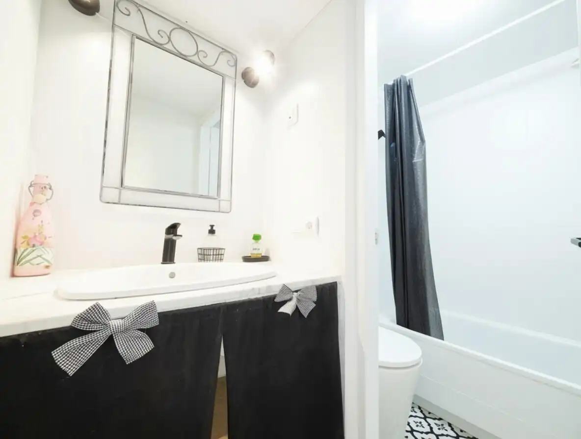 Bathroom of Study for sale in L'Estartit  with Private garden, Terrace and Community pool
