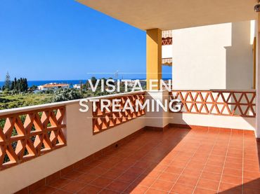 Flat with lift for sale in Calle Aristóteles