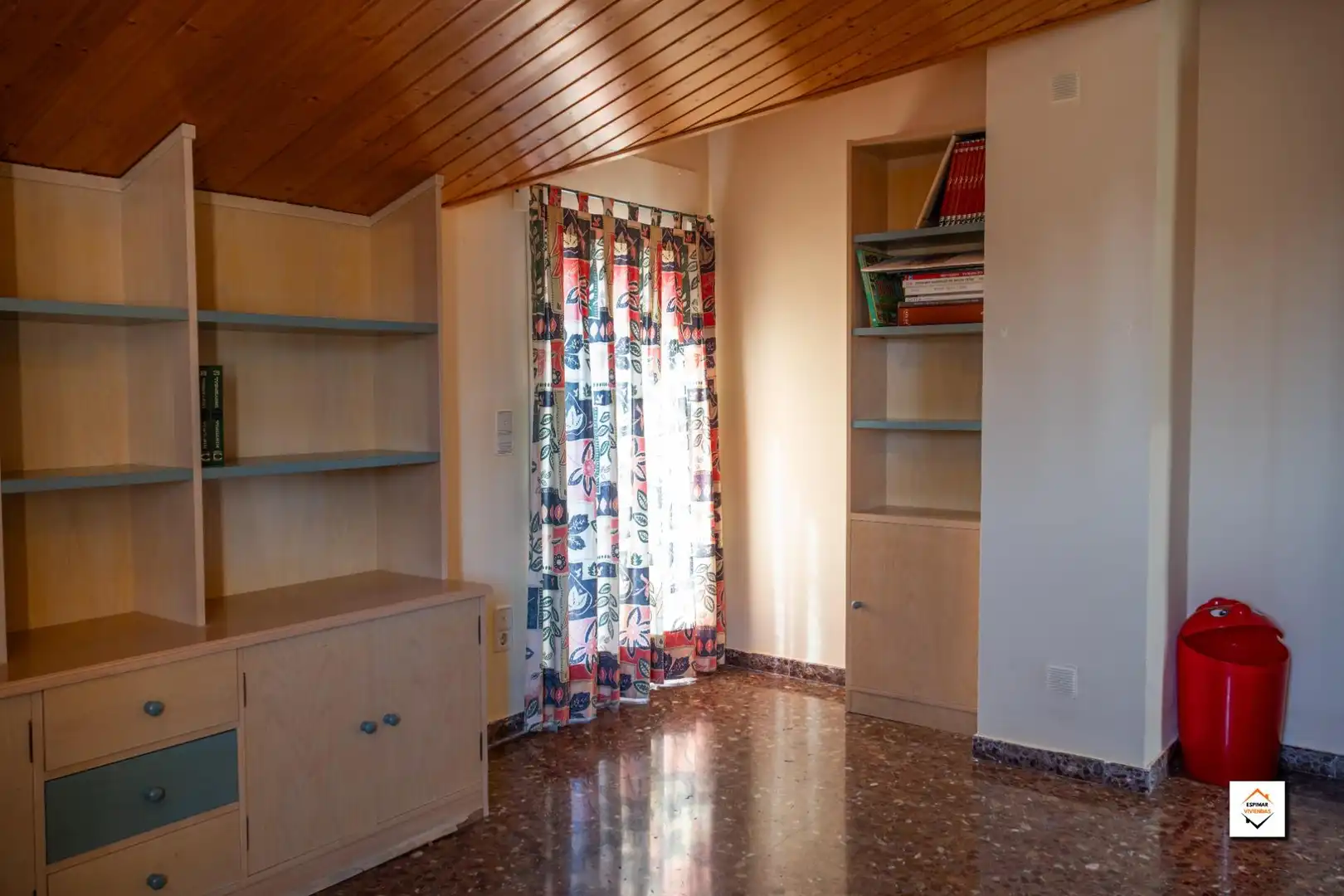 Houses for sale in Zaragoza  with Air Conditioner, Heating and Private garden