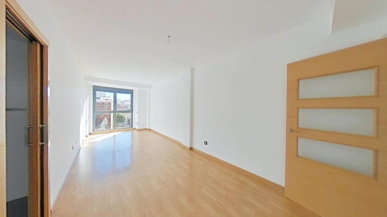 Exterior view of Flat for sale in Mislata  with Air Conditioner, Heating and Storage room