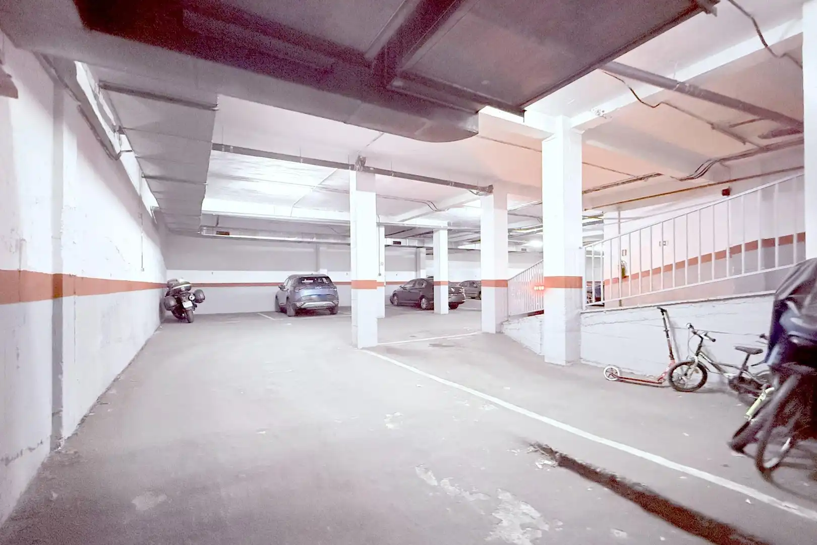 Parkplatz von Geschaftsraum zum Verkauf in Móstoles