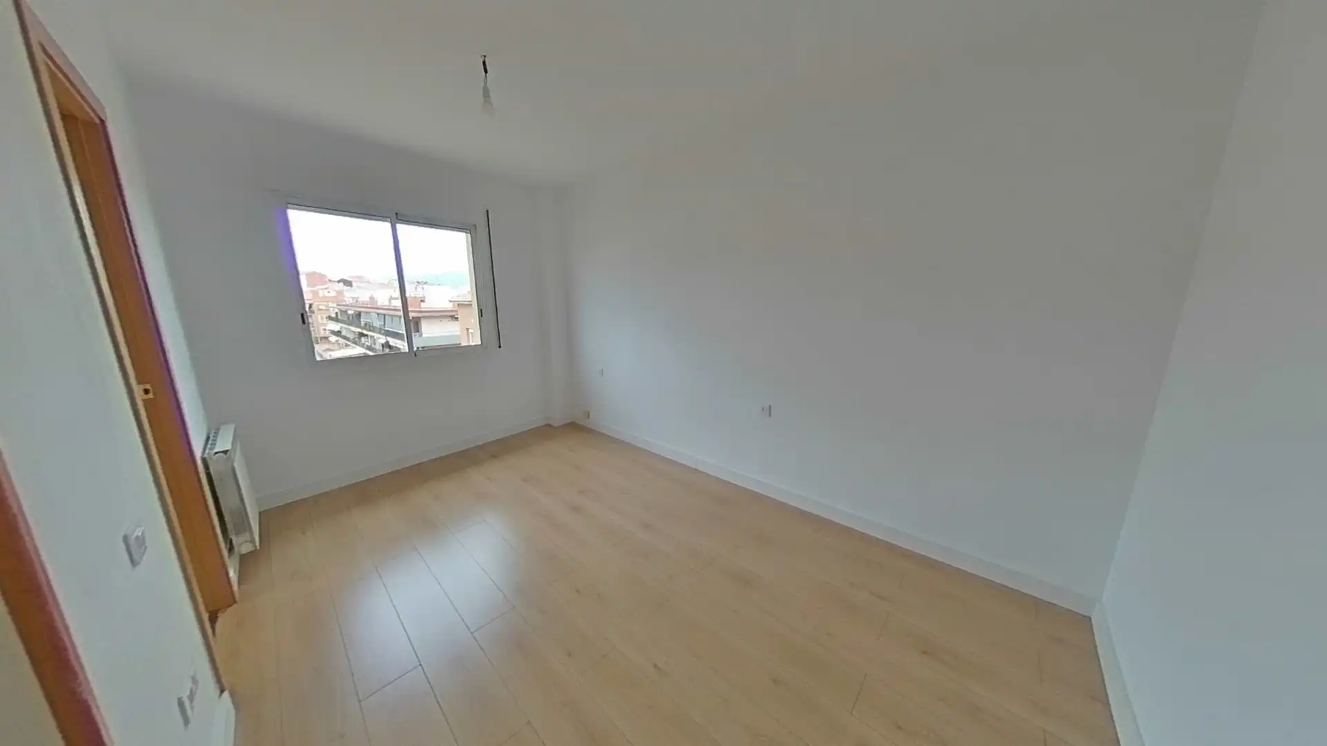 Habitación de Piso en venta en Girona con Calefacción y Parquet