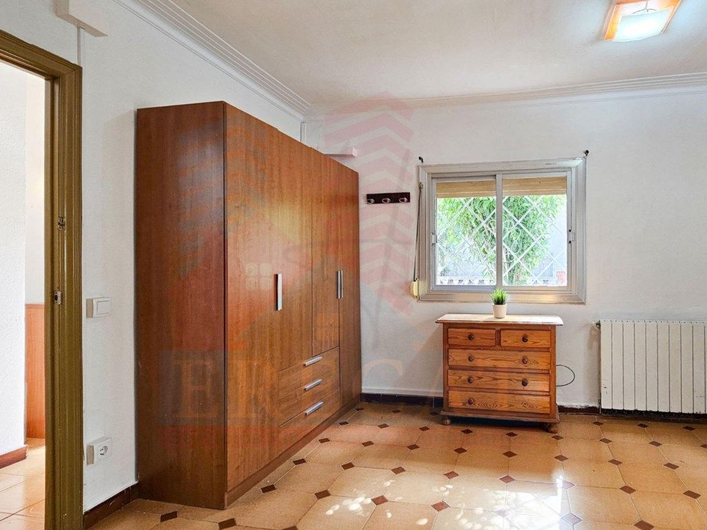 Bedroom of House or chalet for sale in Cornellà de Llobregat